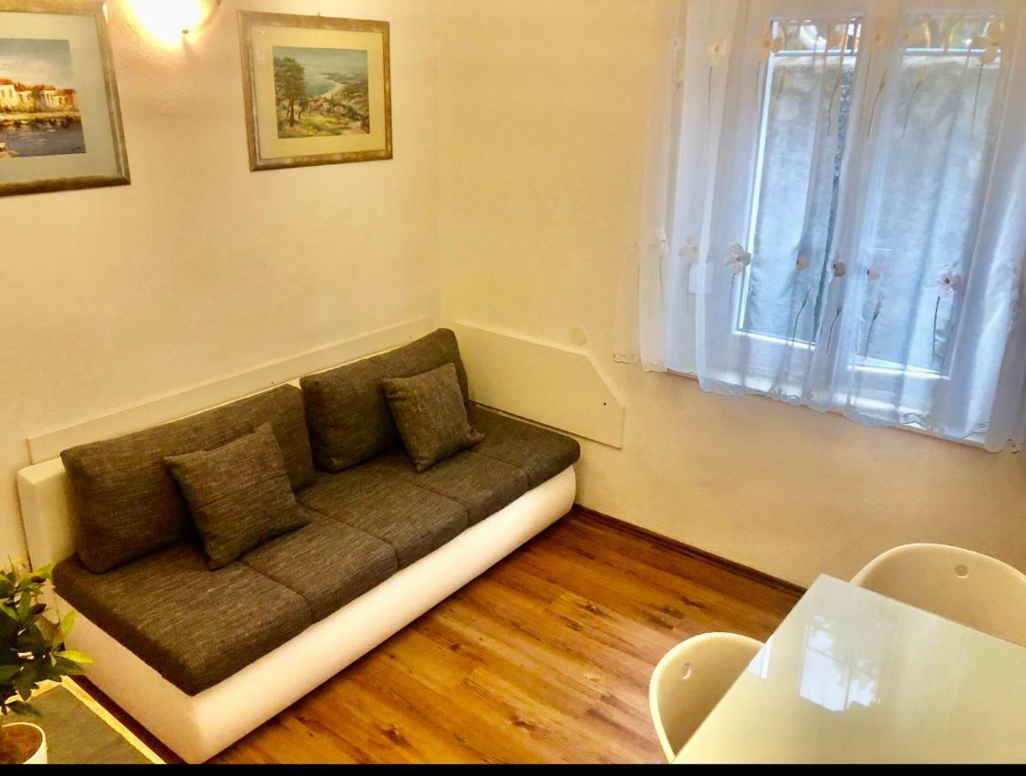Apartment Lovrekovic Split Exteriör bild