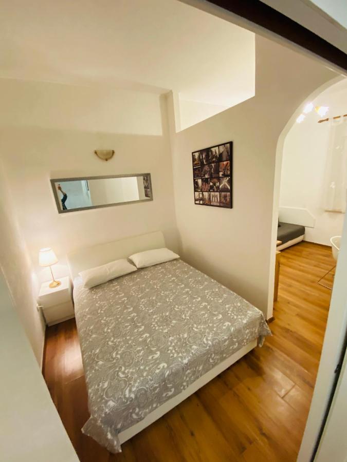 Apartment Lovrekovic Split Exteriör bild